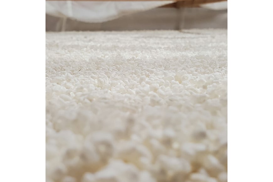 日本酒 米鶴 純米大吟醸 天に舞う鶴の輝き 720ml 1本 [米鶴酒造 山形県 高畠町 tk06ays710003] 酒 4合瓶 さけ