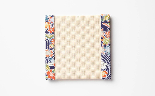 畳コースター 1枚 Sサイズ 加賀友禅（紺） 久保木畳店 TATAMIVILLAGE 須賀川市 福島 F7X-0562