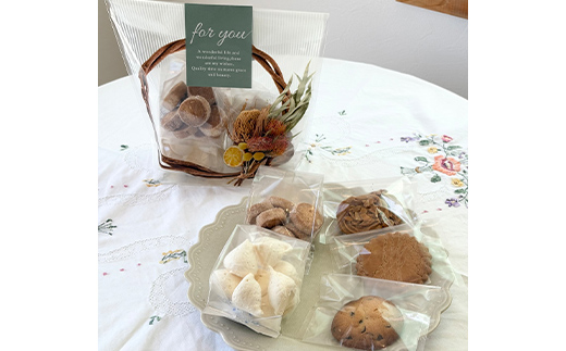 いろんな食感が楽しめる！りりぃ洋菓子店 焼き菓子フラワーギフト 大 菓子 スイーツ 焼き菓子 洋菓子 ギフト F7X-0804