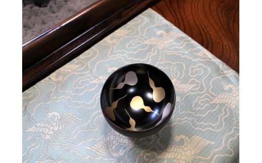 蒔絵付酒盃「無病息災」　【07208-0154】