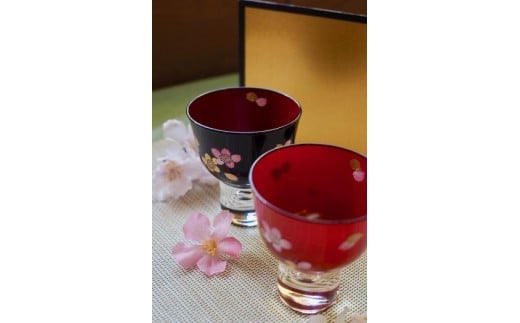 日本酒　純米大吟醸　いのち　1,800ｍｌ・蒔絵グラス　セット　ギフト　お土産　大和川酒造　会津　喜多方【07208-0084】
