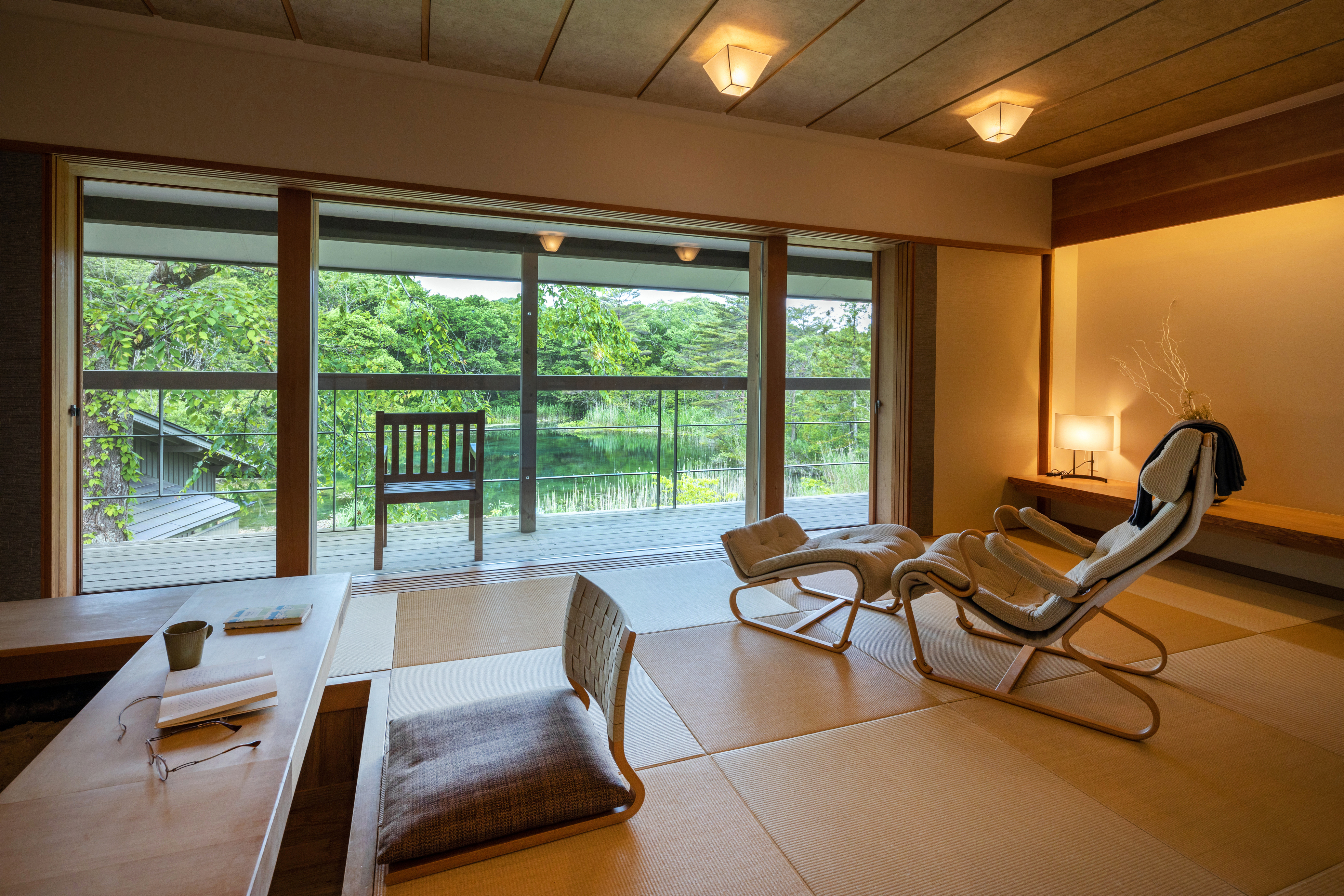 〈ふるさと納税限定プラン〉【ホテリ・アアルト】お好きなお部屋1泊2食付きペアご宿泊券 KBG001