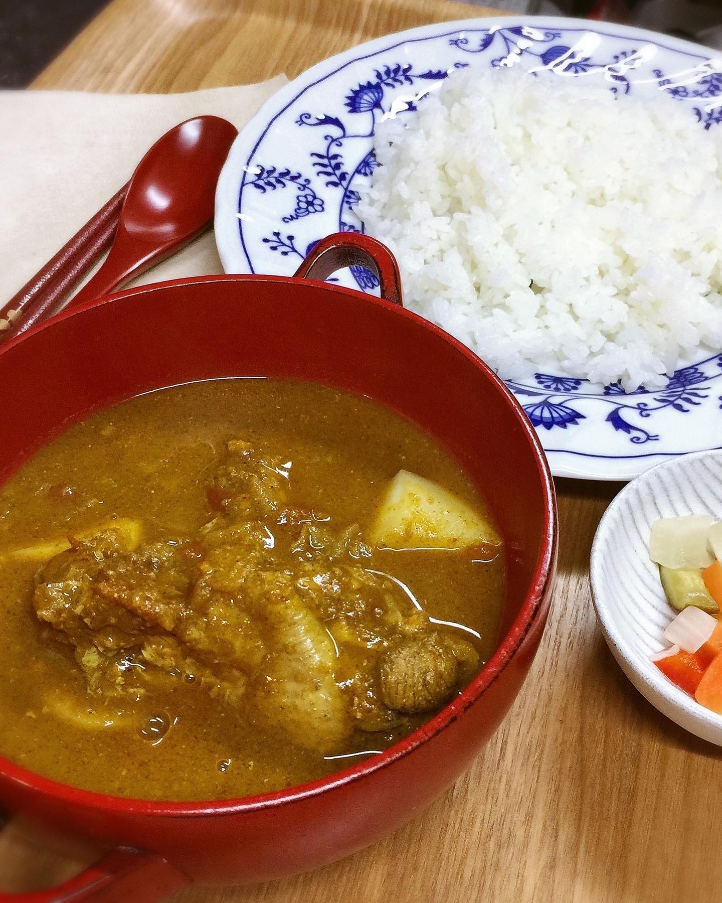 ヒロの特製チキンカレー4食入り(260g×4パック) KBC001