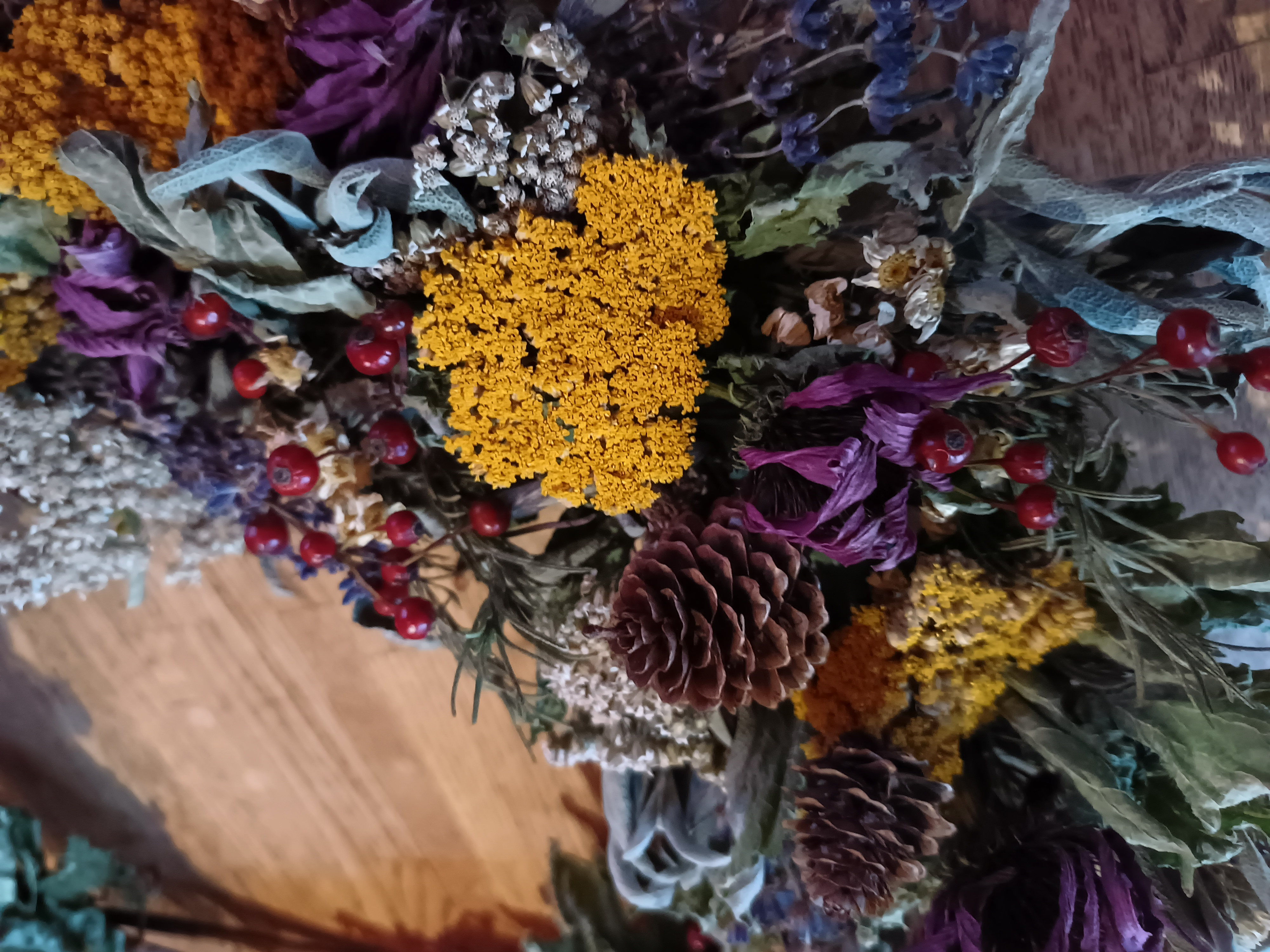 クリスマスリース【ハーブを使った自然風合い】(40cm) KBU006