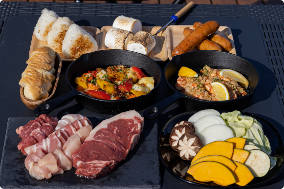 猪苗代グランピングBBQテラス グランピングプレミアムBBQ ペア利用券 全日共通 | ペアチケット 手ぶら 手ぶらBBQ テント設営不要 準備不要 気軽 キャンプ 体験 絶景 くつろぎ 休息 リフレッシュ