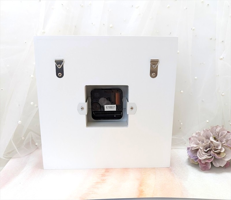 時を優しく彩るシャビーシックな『花時計』【 時計 茨城県 日立市 】