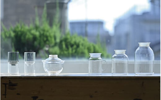 HARIO ガラスの手仕事保存びん 1,000ml［GHB-1000］｜ハリオ 耐熱 ガラス 食器 器 保存容器 キッチン 日用品 キッチン用品 日本製 おしゃれ かわいい 保存びん 保存瓶 ガラス瓶_BE94