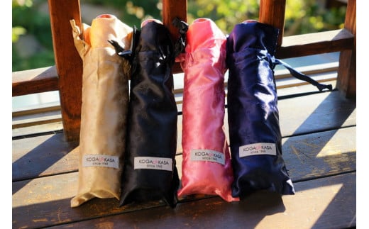 雪華模様の折り畳み傘（サイズ55cm）カラー：ベージュ | 傘 かさ 折りたたみ傘 55センチ 雨具 メンズ レディース 兼用 雪の結晶 ベージュ おしゃれ かわいい 雨 梅雨 贈答 贈り物 プレゼント 父の日 母の日 お中元 お歳暮 御歳暮 茨城県 古河市 _BL03