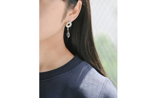 HARIO ピアス アメ HANS-AM-P-TI｜耐熱 ガラス アクセサリー ハリオ 職人 繊細 フォーマル カジュアル きれいめ おしゃれ 20代 30代 40代 贈答 プレゼント ギフト 贈り物 お祝 ご褒美 記念品 _FU22 ※離島への配送不可