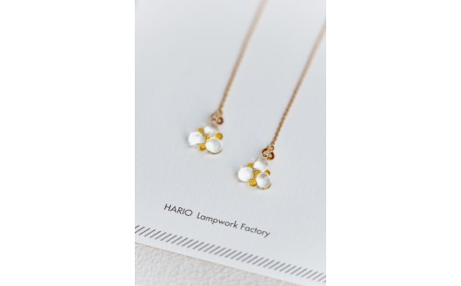 こがこもれびあーと　ピアス（ホタル）※着日指定可 ※ギフト対応可 | 耐熱 ガラス アクセサリー ランプワークファクトリー 職人 繊細 フォーマル カジュアル ピアス 20代 30代 40代 ギフト 贈答 贈り物 プレゼント お祝 ご褒美 記念品 HARIO ハリオ _DP67