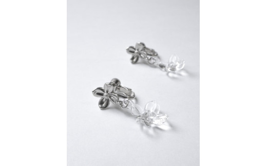 HARIO イヤリング ハナタバ HANS-HT-E-NF｜耐熱 ガラス アクセサリー ハリオ 職人 繊細 フォーマル カジュアル きれいめ おしゃれ 20代 30代 40代 贈答 プレゼント ギフト 贈り物 お祝 ご褒美 記念品 _FU25 ※離島への配送不可