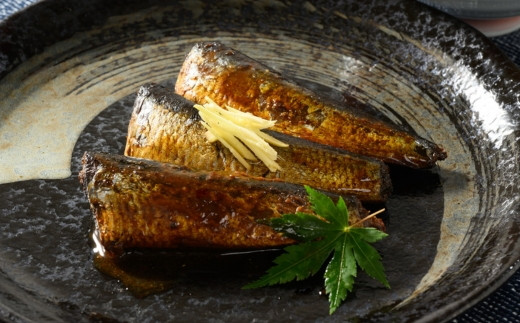 【定期便】全3回（隔月）骨ごとさんま・骨ごといわしの詰め合わせ 5切×3袋、160g×2袋｜ 魚 さかな サンマ 秋刀魚 イワシ 鰯 煮魚 やわらかい おいしい ご飯のお供 学校給食 骨まで食べられる 定期便 ギフト 贈答 プレゼント ご褒美 贈り物 家庭 加工品 食料 _BJ14