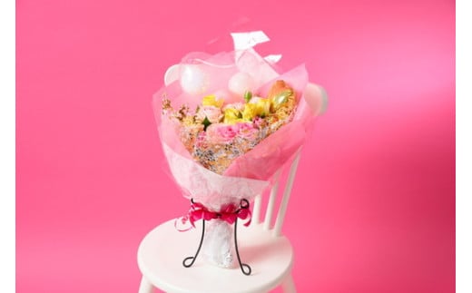古河市三和産バラの花束（バルーン付き）｜ 花 フラワー 薔薇 ローズ 包装 ご家庭用 ギフト 記念日 誕生日 結婚記念日 送別 歓迎 イベント 発表会 卒業式 サプライズ お祝い プレゼント 贈答 贈り物 茨城県 古河市 ※北海道・沖縄・離島への配送不可 _DP79