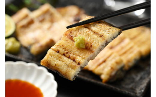 うなぎ 炭火 かば焼き・炭火 白焼きセット 上 各1人前 備長木炭使用 老舗増田家 | うなぎ 鰻 ウナギ 国産 かば焼き 蒲焼き 蒲焼 白焼き うな重 ひつまぶし たれ 山椒 人気 食べくらべ 食べ比べ セット 詰め合わせ おすすめ 取り寄せ お取り寄せ グルメ 惣菜 ギフト 贈答 贈り物 プレゼント お中元 お歳暮 御歳暮 茨城県 古河市 直送 店舗直送 _ED09