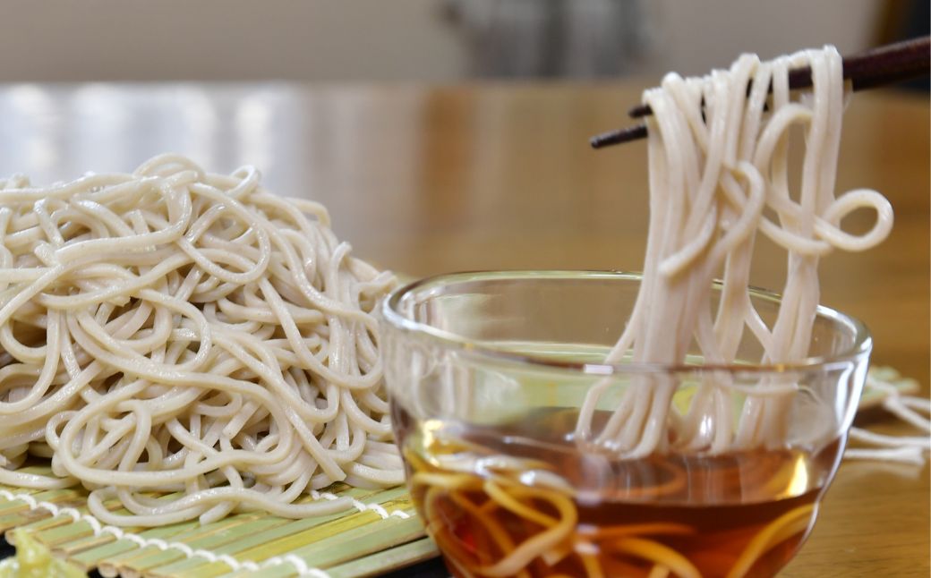 龍ケ崎名物 手造りの生そば[(麺120g×3食・つゆ1個)×3パック] | 蕎麦 そば ソバ 生麺 生そば 麺 麺類 惣菜 和食 おかず 簡単 料理 グルメ お取り寄せ お取り寄せグルメ 名物 年越しそば つゆ付き 手作り 香り 味わい のど越し 人気 手軽 茨城県 龍ケ崎市