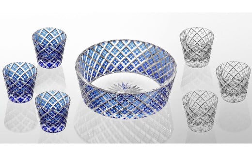 カガミクリスタルの江戸切子 そうめん大鉢セット[大鉢1個+猪口6個] | 食器 皿 キレイ 上品 お祝い プレゼント 記念日 ギフト ご褒美 オリジナル 日本土産 クリスタルガラス 江戸切子 伝統 日本製 プレゼント 贈り物 卒業祝い 就職祝い 記念品 贈答品 父の日 母の日 茨城県 龍ケ崎市