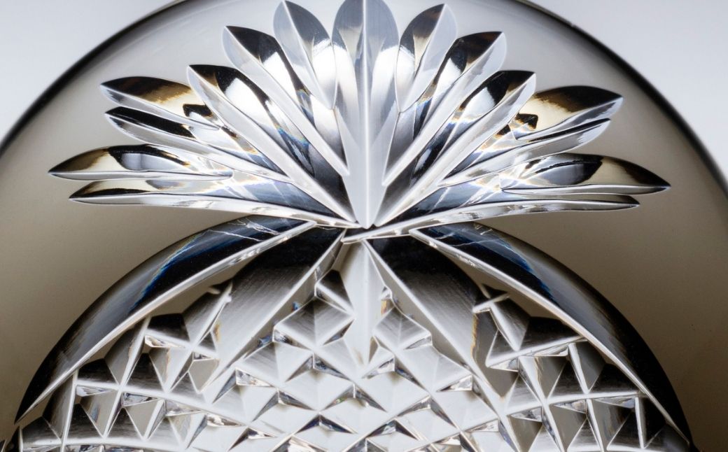 江戸切子 冷酒杯 月下美人 カガミクリスタル T535-2763-BLK |  江戸切子 クリスタルガラス 冷酒杯 日本酒 冷酒 盃 おちょこ お猪口 猪口 グラス 記念日 日本土産 伝統 日本製 プレゼント 贈り物 卒業祝い 就職祝い 記念品 贈答品 父の日 母の日 茨城県 龍ケ崎市