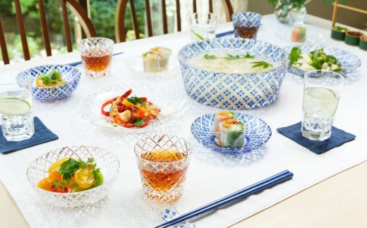 カガミクリスタルの江戸切子 そうめん大鉢セット[大鉢1個+猪口6個] | 食器 皿 キレイ 上品 お祝い プレゼント 記念日 ギフト ご褒美 オリジナル 日本土産 クリスタルガラス 江戸切子 伝統 日本製 プレゼント 贈り物 卒業祝い 就職祝い 記念品 贈答品 父の日 母の日 茨城県 龍ケ崎市