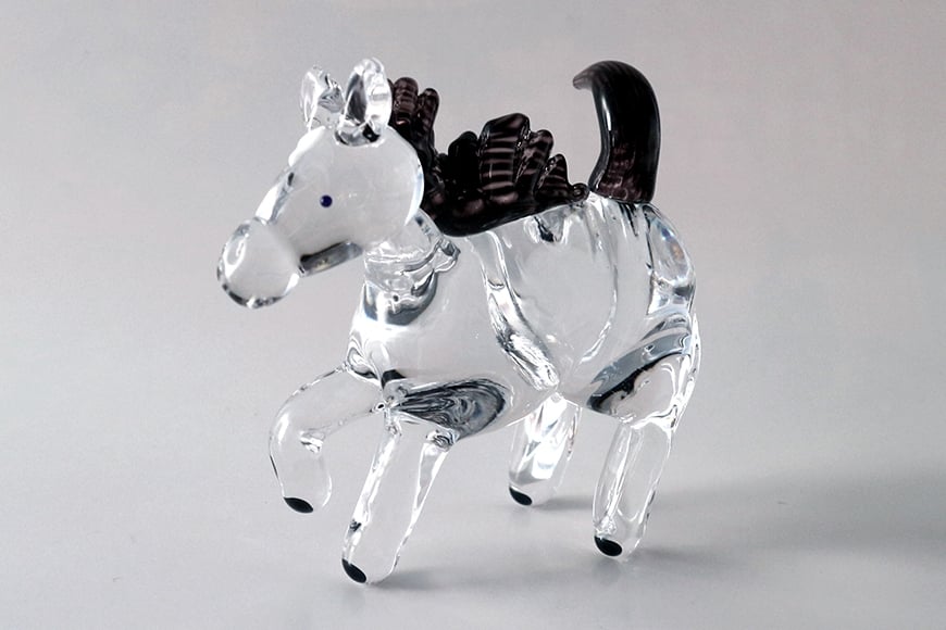 ãé»ãé§ã銬(ããããŸ) 什å8幎 R8 2026幎 å¹²æ¯ éŠ¬ å ãæ£æ ã¢ããŒã èšåç ã¬ã©ã¹ çœ®ç© èµ€ é» çœ ã¬ã©ã¹å·¥æ¿ ç¥é ç¬ éåž CW-067-02