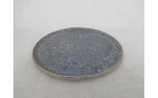 【おうちで陶炎祭】 燻し銀彩焼しのぎフラットプレート 「谷口将海」作【笠間焼】 AY-024