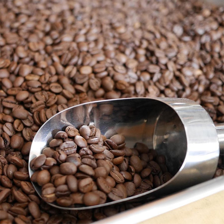 èªå®¶çç
ã¬ã®ã¥ã©ãŒ ã³ãŒã㌠( 200g ) ããªãã ã³ãŒããŒããã° ( 10g à 5 )ãš ãã³ãããã° ã® ã»ãã è©°åã ã³ãŒã㌠çç² ç² ããªãããã㯠ãã¬ã³ã ãããã çŸå³ãã éº»è¢ ãã³ã å·Ÿç ãåãå¯ã ã»ãã ãåç£ ããã®ãã èŽãç© èŽç ãç¥ã èšå¿µæ¥ ã®ãã èšå