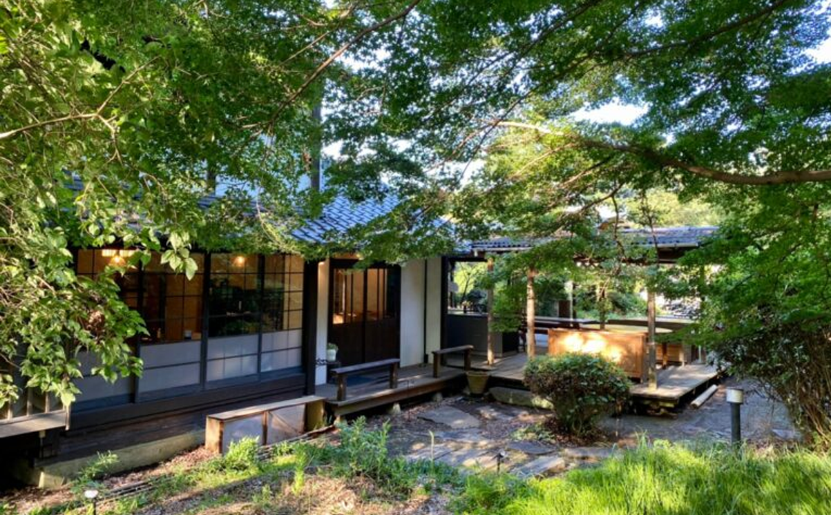 古民家「別邸」一棟貸しサウナ付きプラン 利用券 1泊5名様【 茨城県 つくば市 宿泊 宿 ホテル 宿泊施設 宿泊券 一棟貸し 古民家 サウナ 旅行 家族 家族旅行 ゴルフ 体験型 】