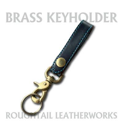 ラフテール【真鍮キーホルダー】ブラック×ブルー　AC-KH-BR-BKBL【1639862】