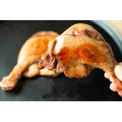 志筑鴨の骨付きモモ肉のコンフィ　500gパック　(2〜4本)【配送不可地域：離島】【1448787】