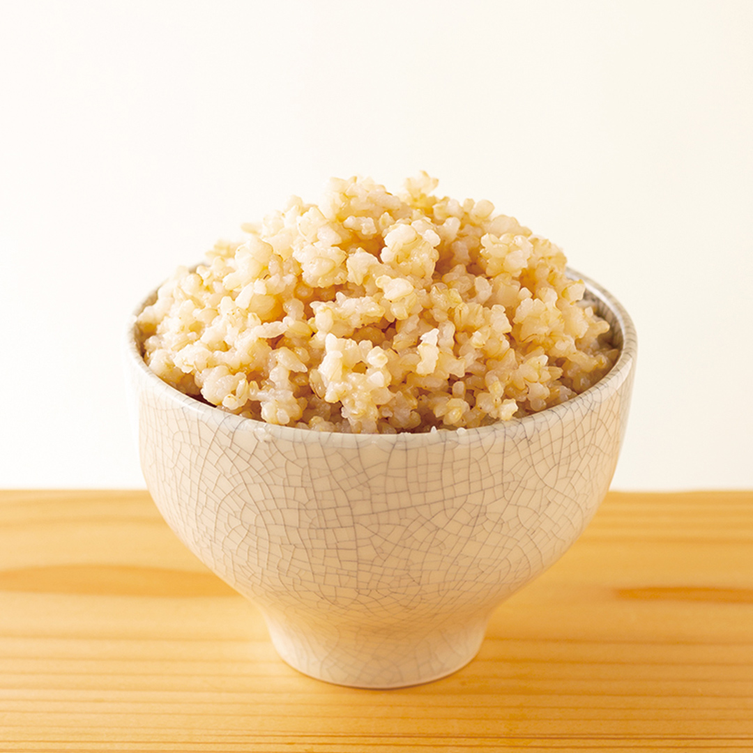 【 国産 玄米 】すぐに食べられる 玄米 ごはん （ 200g × 3パック ） お米と暮らし レトルトパック 常温 保存品 [EB01-NT]