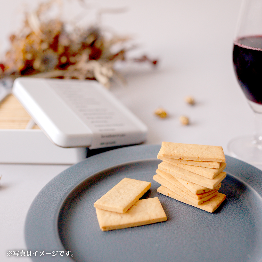 MIRAI HAPPY COOKIE　シュクレ缶(メープル・バニラ＆カルダモン) クッキー クッキー缶 シュクレ スイーツ デザート 高級 ギフト 贈り物 お礼 プレゼント 手土産 お菓子 メープル バニラ カルダモン [DJ67-NT]