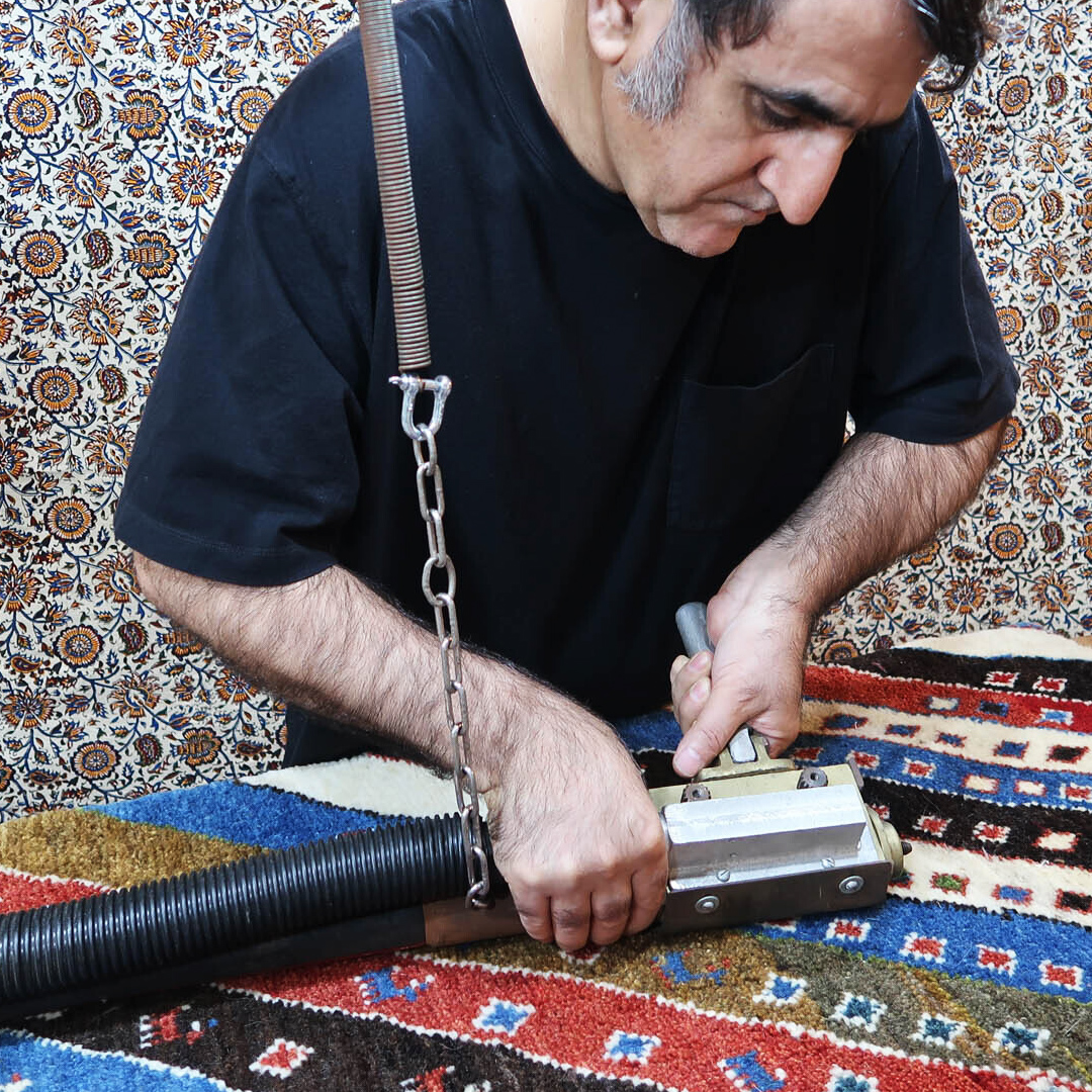 【 限定1品 】オリエンタル絨毯（シルク100％手織り）マルーフ・モサヴィ　298×195cm（FN-70374）