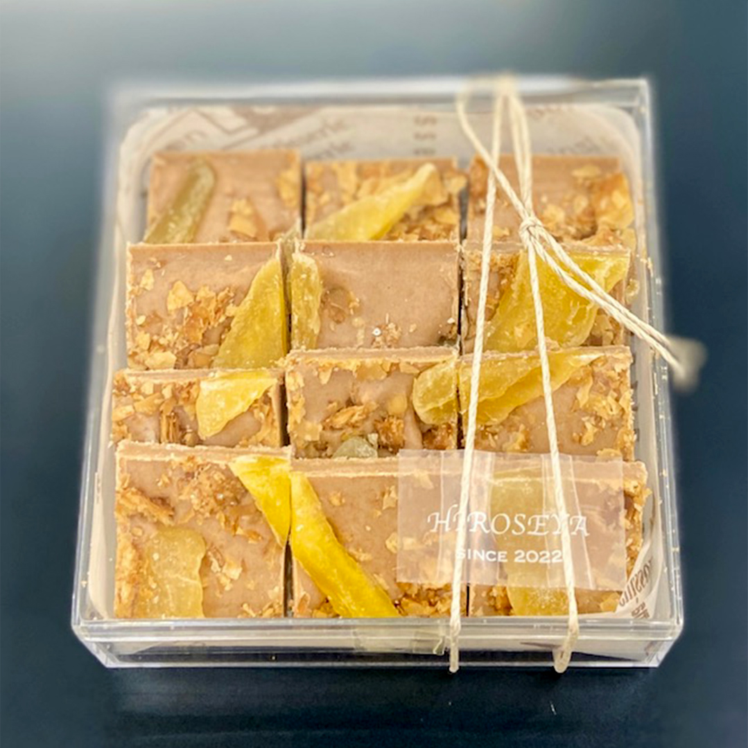 【 お中元 熨斗 付】 ショコラフリュイ アップルパイ 12枚 チョコレート チョコ スイーツ デザート 高級 ギフト 贈り物 お礼 プレゼント 手土産 お菓子 [DJ53-NT]