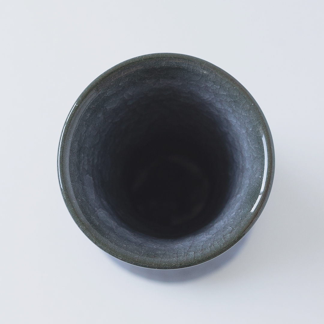 【氷裂貫入青瓷】花器 （小野寺裕司 作） 径7.3cm×高さ21cm | 花 花瓶 陶器 陶芸 インテリア  [EW32-NT]