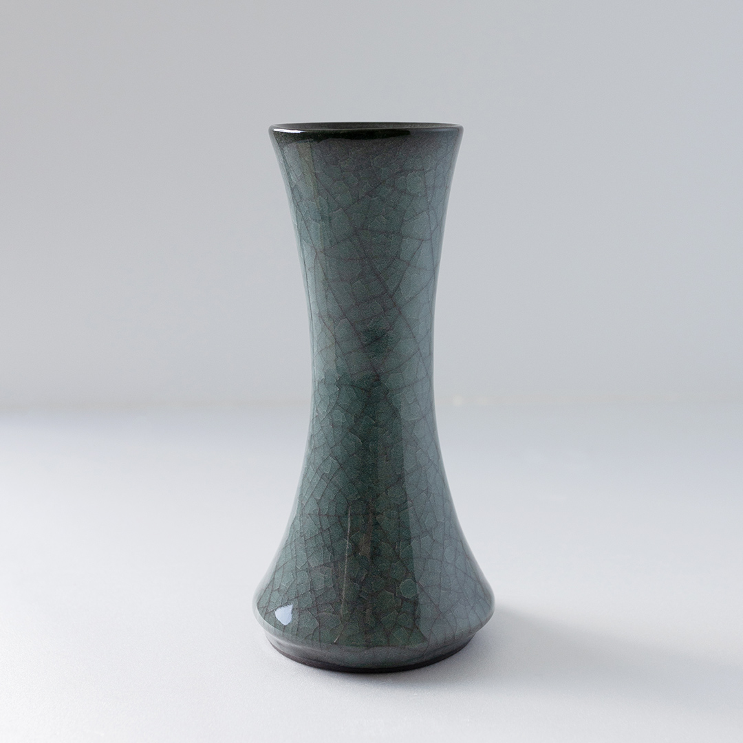 【氷裂貫入青瓷】花器 （小野寺裕司 作） 径7.6cm×高さ19.8cm | 花 花瓶 陶器 陶芸 インテリア [EW35-NT]