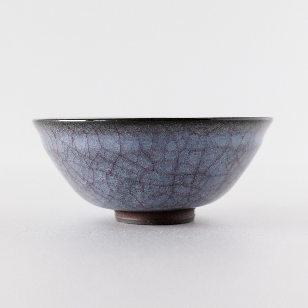 【氷裂貫入青瓷】抹茶茶碗 （小野寺裕司 作） 径13.7cm×高さ5.6cm | 茶碗 湯飲み 夫婦湯飲み 陶器 陶芸 お茶 食器 [EW38-NT]