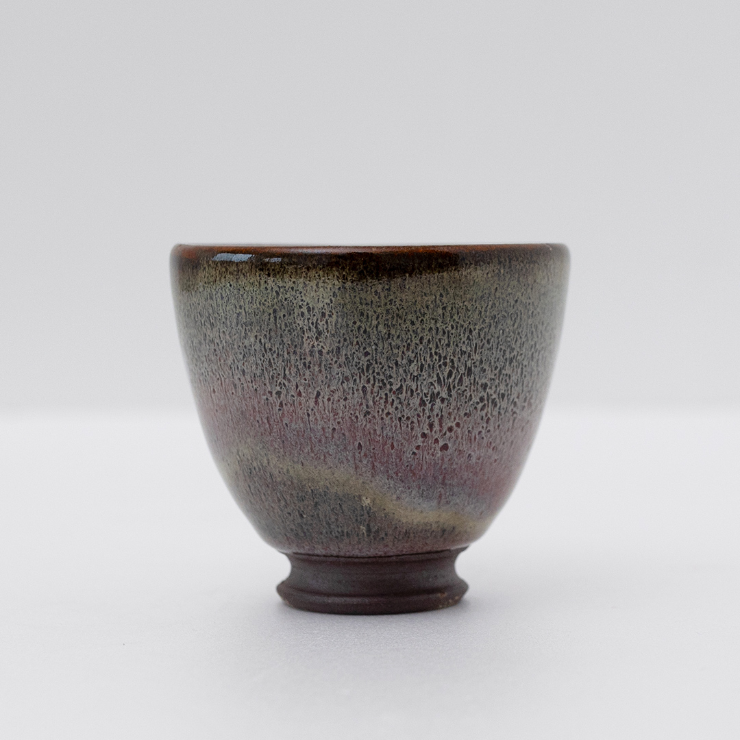 【燿彩窯変紫焔釉】湯飲み （小野寺裕司 作） 径8.5cm×高さ7.8cm | コーヒーカップ 湯飲み 焼酎杯 冷酒杯 線刻酒杯 酒杯 夫婦湯飲み 陶器 陶芸 [EW50-NT]