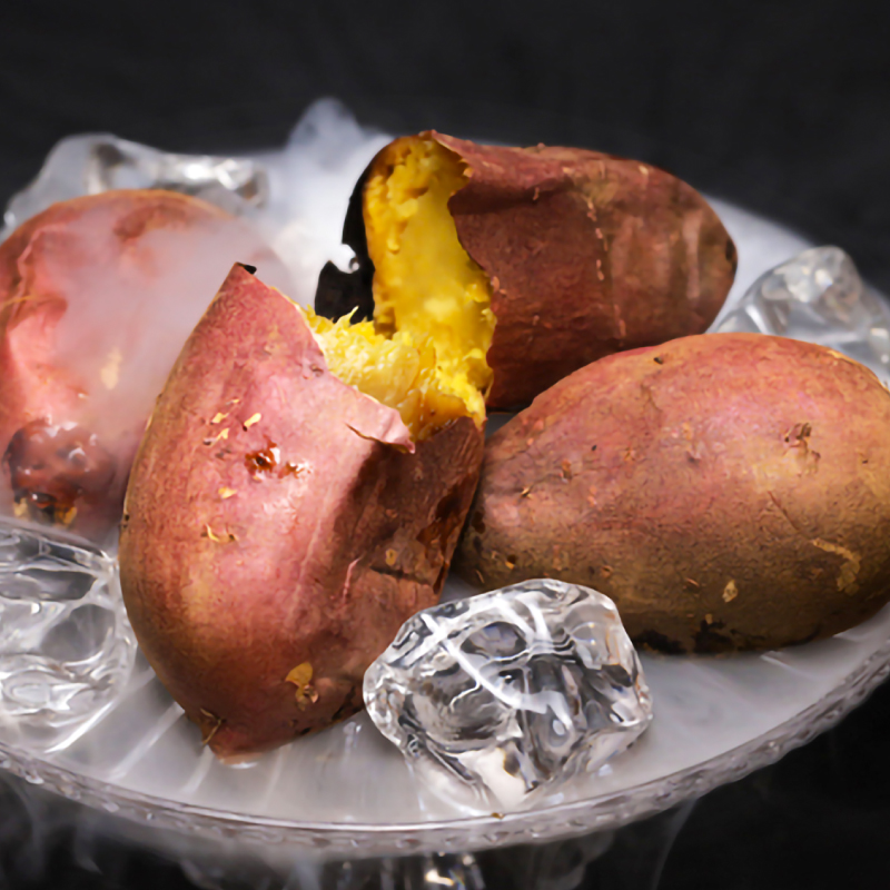 焼き芋 さつまいも 紅はるか 冷凍 1kg 冷やし焼き芋 冷凍焼き芋 デザート おやつ 甘い 冷たい ねっとり 茨城県産 ひやしやきいも れいとうやきいも べにはるか やきいも お芋 ＼暑い夏にぴったりのデザートです♪／ (BJ025)