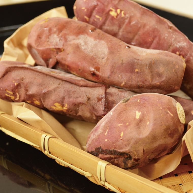 04-09 茨城県阿見町産 冷凍焼き芋（紅はるか） 紅せれぶ 1.5kg×1【やきいも 焼き芋 焼芋 芋 冷凍 冷凍焼き芋 冷凍焼芋 冷凍食品 さつまいも 紅はるか スイーツ 阿見町 茨城県】