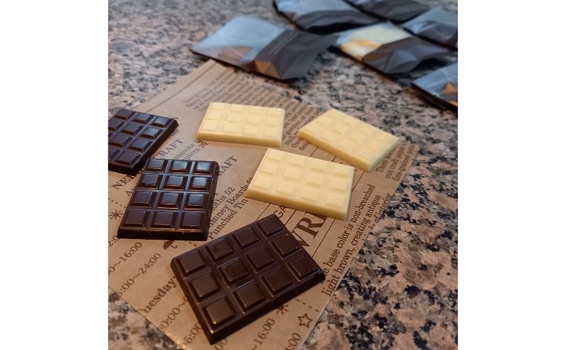 アカリチョコレート ６種 詰め合わせ chocolate ショコラ カカオ 塩キャラメル  ホワイトチョコ|JALふるさと納税|JALのマイルがたまるふるさと納税サイト