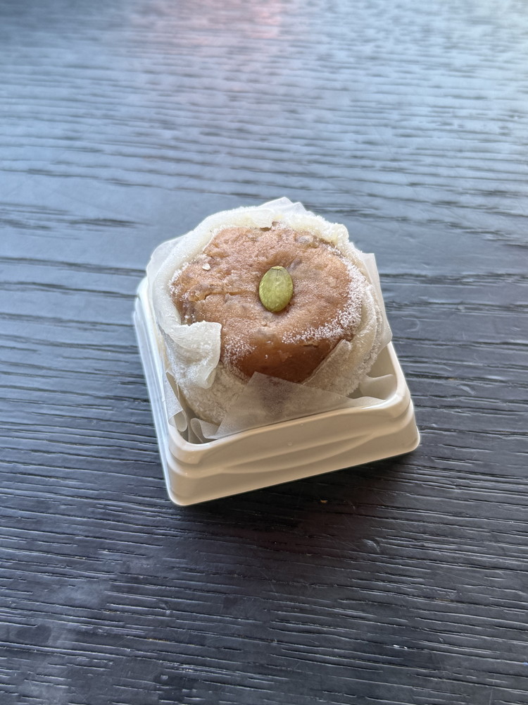 鹿沼名物 シューうまい 12個セット ｜ スイーツ お菓子 菓子 おやつ デザート 洋菓子 和菓子 ギフト シューマイ 焼売 鹿沼市 松屋 ※離島への配送不可