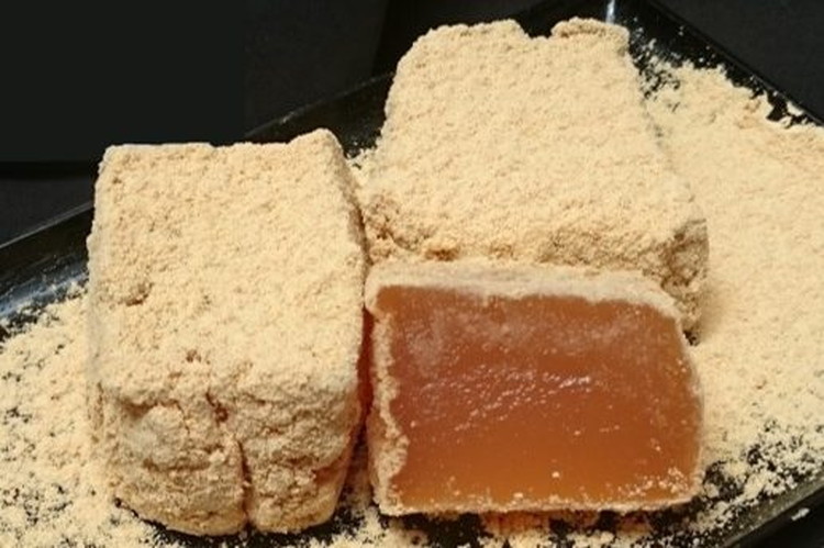 ãµããããã¡ãã¡ïŒãããªãã»é»ããŸã»æ¹è¶ã»ãã°ãèã®äžã§ãµãããã»ã©ããããã³é€
4çš®é¡ã®è©°åã ïœ ããã³é€
èå åèå ã¹ã€ãŒã åã¹ã€ãŒã ãã¶ãŒã ã°ã«ã¡ ã®ãã ãã¬ãŒã³ã çå° â»é¢å³¶ãžã®é
éäžå¯