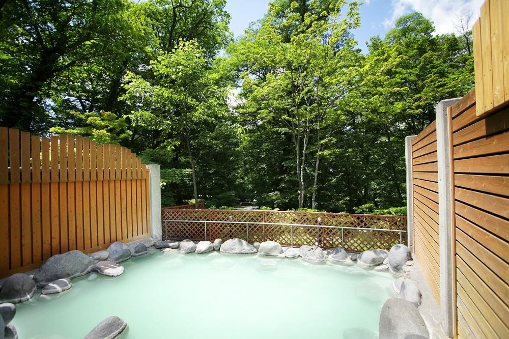 【中禅寺金谷ホテル】1泊2食付 ペア宿泊券《ジュニアスイート》