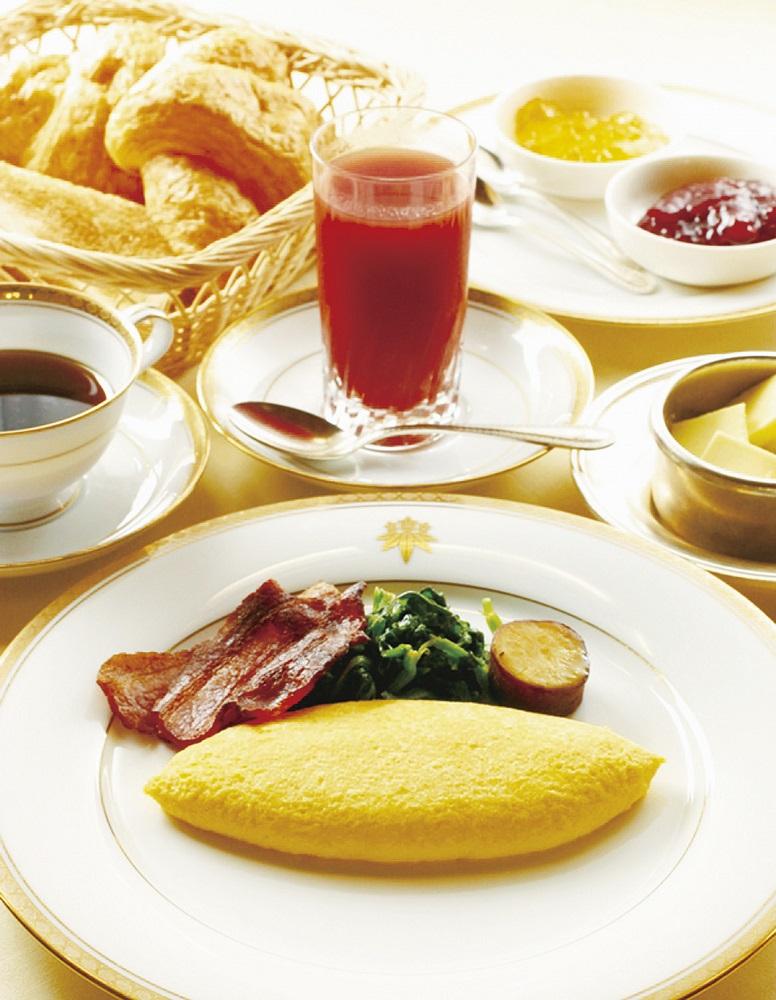 ≪2026年12月30日までの利用限定≫【日光金谷ホテル】1泊2食付 ペア宿泊券《別館スイートルーム》