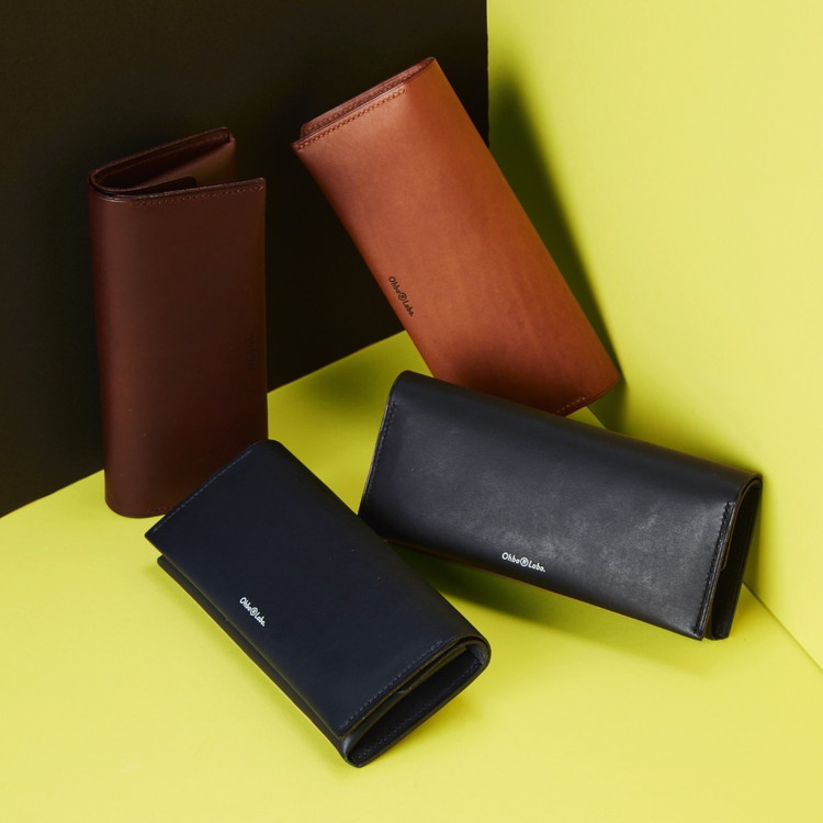 束入れ〈長財布〉