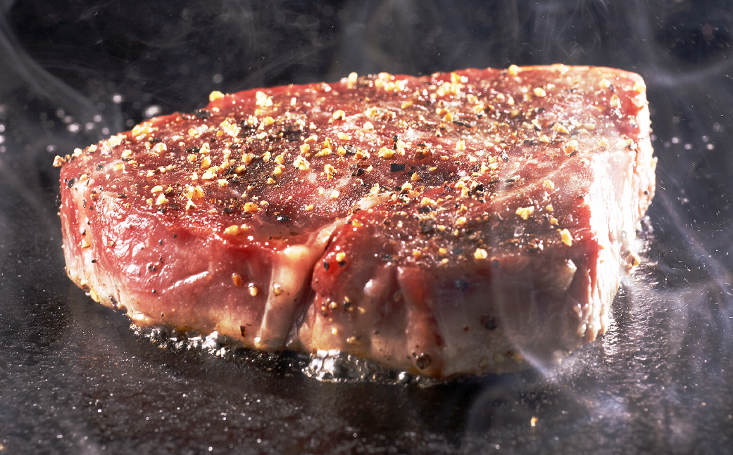 とちぎ和牛 シャトーブリアンを含むヒレまるごと1頭分 約3kg【栃木県共通返礼品】 | 牛肉 肉 お肉 ヒレ シャトーブリアン シャブリ ステーキ 焼肉 産地直送 国産 国産牛 和牛 赤身 霜降り 希少 旨味 旨み 熟成 急速冷凍 テクニカン テクニカン社 スキンパック 真空パック 真空包装 コトラミートカルチャ 栃木県 茂木町