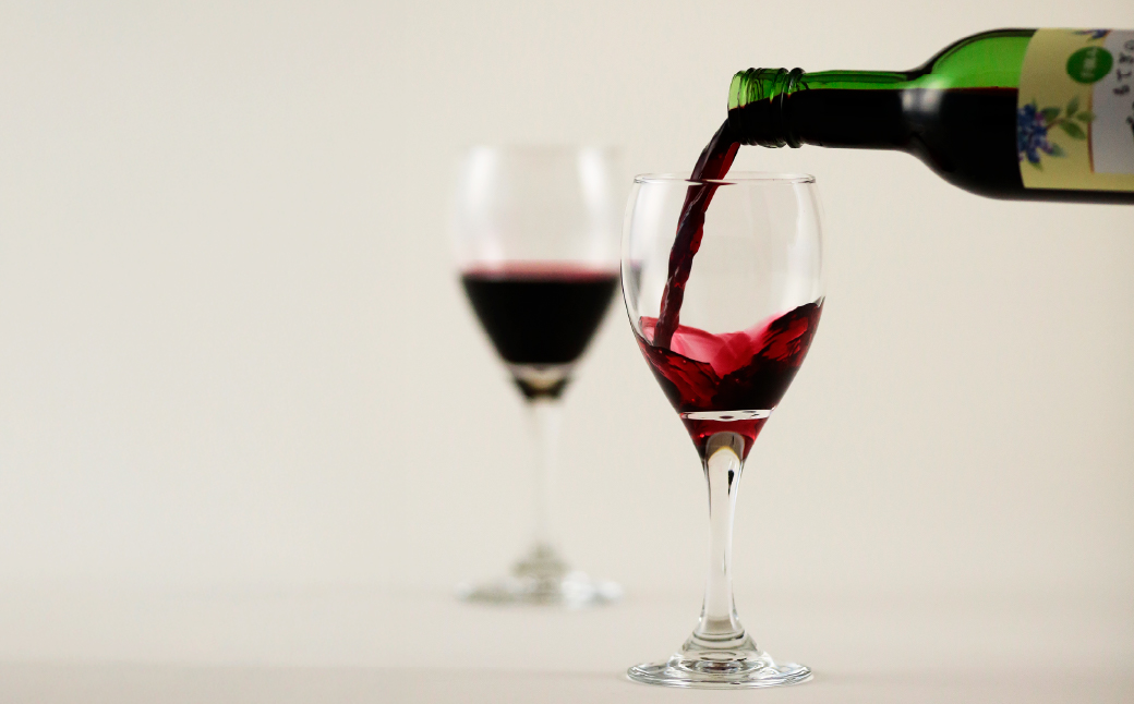 èæšç£ãã«ãŒããªãŒã䜿çšããããã«ãŒããªãŒã¯ã€ã³360mlÃ2æ¬ã»ãã | ã¯ã€ã³ ãã«ãŒããªãŒ èµ€ã¯ã€ã³ ãã«ãŒãã¯ã€ã³ ãã«ãŒã ãã«ãŒãã£ãŒ ãé
é
ã¢ã«ã³ãŒã«7% ãåç£ ãã¬ãŒã³ã ã®ãã èŽãç© å°å
ç£ ææã¿ åç©« æå® ææ± çºé
µ æ©é
家飲㿠ããŠããã©ã¶ æ æšç èæšçº