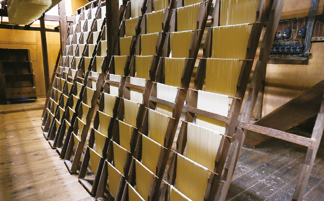 創業明治5年！大兼製麺工場の「百騎麺（6把）」セット | 乾麺 麺 めん 乾燥麺 手打ちうどん ざるうどん こし コシ のどごし お昼ごはん お昼 夏休み もてぎプラザ 栃木県 茂木町