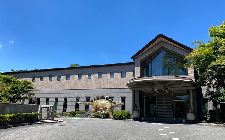 【恐竜ホテル ブランヴェール那須】利用券6,000円分（1,000円×6枚） ｜ 栃木 那須 恐竜ホテル 室内プール 温泉 家族旅行 3世代旅行 リゾート 宿泊券 ギフト券 館内利用券 観光 トラベル 宿 〔C-88〕