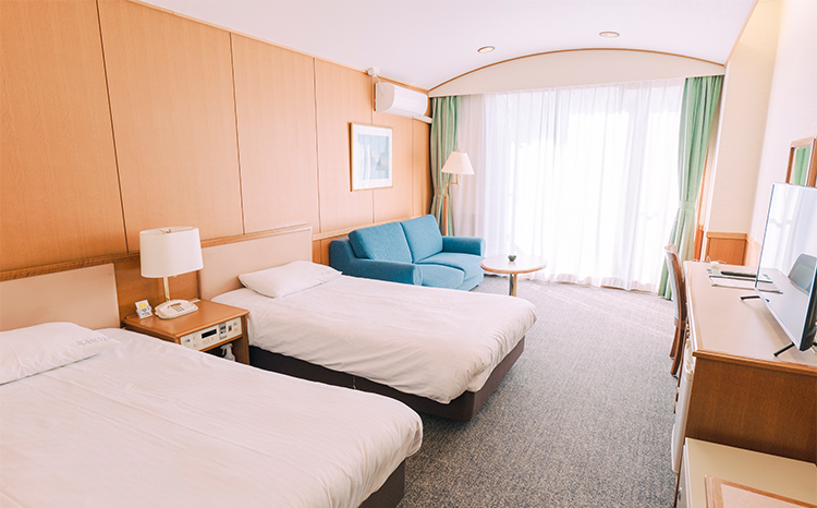 ãæç«ããã« ãã©ã³ãŽã§ãŒã«é£é ãå©çšåž3,000ååïŒ1,000åÃ3æïŒ ïœ æ æš é£é æç«ãã㫠宀å
ããŒã« æž©æ³ å®¶ææ
è¡ 3äžä»£æ
è¡ ãªãŸãŒã 宿æ³åž ã®ããåž é€šå
å©çšåž 芳å
ãã©ã㫠宿 ãB-134ã