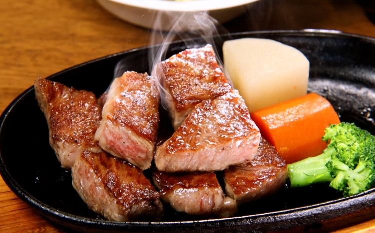 とちぎ和牛 サイコロステーキ　400g【栃木県共通返礼品・栃木県産】 ｜ とちぎ和牛 ステーキ 寿楽 一頭買い 国産 冷凍 栃木県 那須町 〔P-337〕